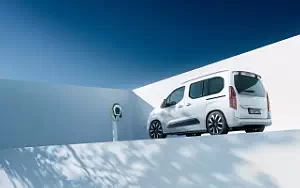 Cars wallpapers Opel Combo Electric - 2024