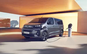Cars wallpapers Peugeot e-Traveller - 2023