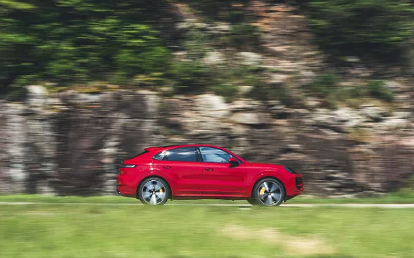 Cars wallpapers Porsche Cayenne GTS Coupe (Carmine Red) - 2024