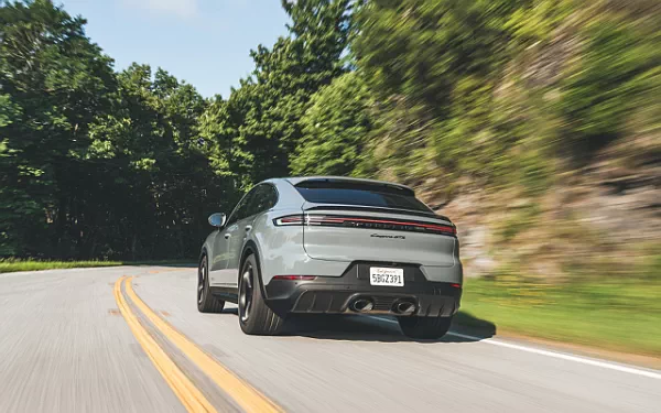 Cars wallpapers Porsche Cayenne GTS Coupe - 2024
