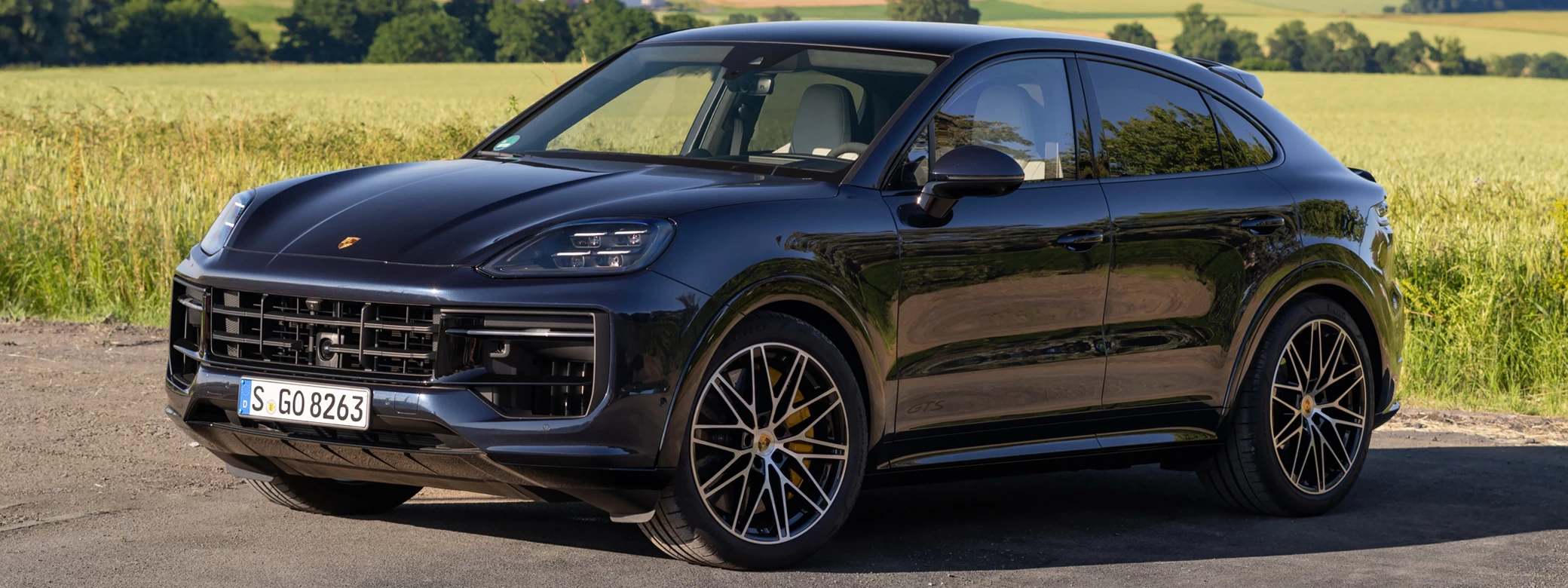 Car wallpapers Porsche Cayenne GTS Coupe (Algarve Blue Metallic) - 2024 - Car wallpapers