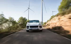 Cars wallpapers Porsche Cayenne Turbo E-Hybrid (Carrara White Metallic) - 2023