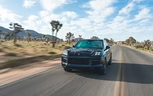 Cars wallpapers Porsche Cayenne E-Hybrid (Algarve Blue Metallic) - 2024