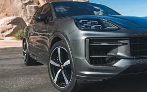 Cars wallpapers Porsche Cayenne S SportDesign Package (Quarzite Grey Metallic) - 2024