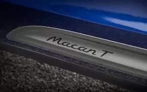 Cars wallpapers Porsche Macan T (Gentian Blue Metallic) - 2022