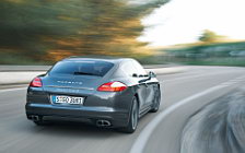 Cars wallpapers Porsche Panamera Turbo S - 2011