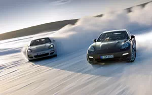 Cars wallpapers Porsche Panamera 4S - 2013