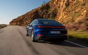 Cars wallpapers Porsche Panamera 4 (Gentian Blue Metallic) - 2024