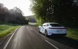 Cars wallpapers Porsche Panamera 4S E-Hybrid (Carrara White Metallic) - 2024