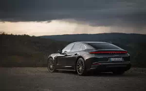 Cars wallpapers Porsche Panamera (Volcano Grey Metallic) - 2024