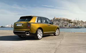 Cars wallpapers Rolls-Royce Cullinan Disruptor - 2024