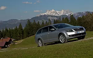 Cars wallpapers Skoda Octavia Combi 4x4 - 2013