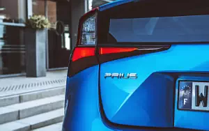 Cars wallpapers Toyota Prius - 2019