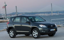 Toyota RAV4 - 2006