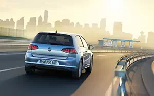 Cars wallpapers Volkswagen Golf TDI BlueMotion 3door - 2013