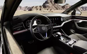 Cars wallpapers Volkswagen Touareg R eHybrid - 2023