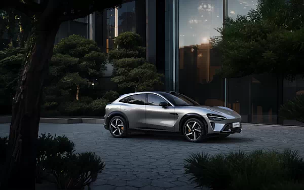 Cars wallpapers Xiaomi YU7 - 2025